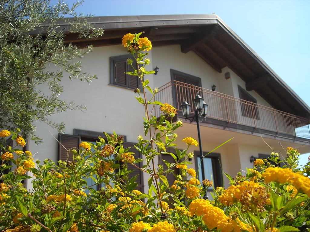 Aurora Dell'Etna Acomodação com café da manhã Zafferana Etnea Exterior foto